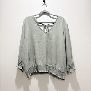 Maurices Sage Green V-Neck Tie-Back Pullover Blouse Peasant Chic NEW Size 2X